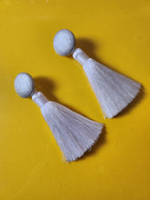 Load image into Gallery viewer, Silver and White Tassel Earrings
