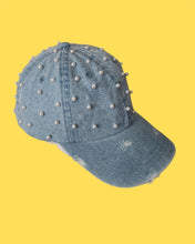 Load image into Gallery viewer, DENIM &amp;PEARLS
